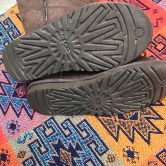 UGG tall brown leather shearling boots size 6 - Picture 6 of 7